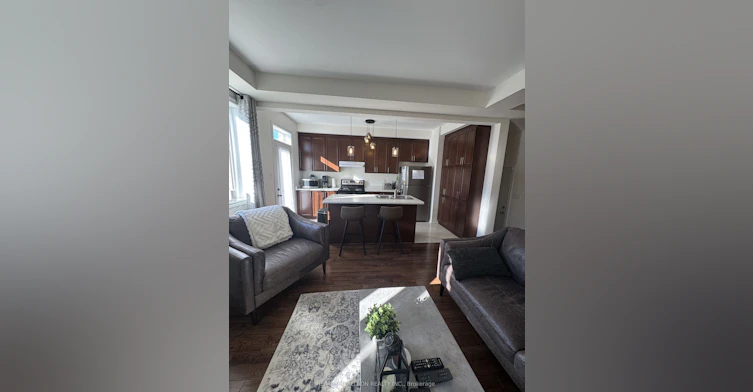 49 Mondial Crescent, East Gwillimbury, ON, L9N 0S2 - 7