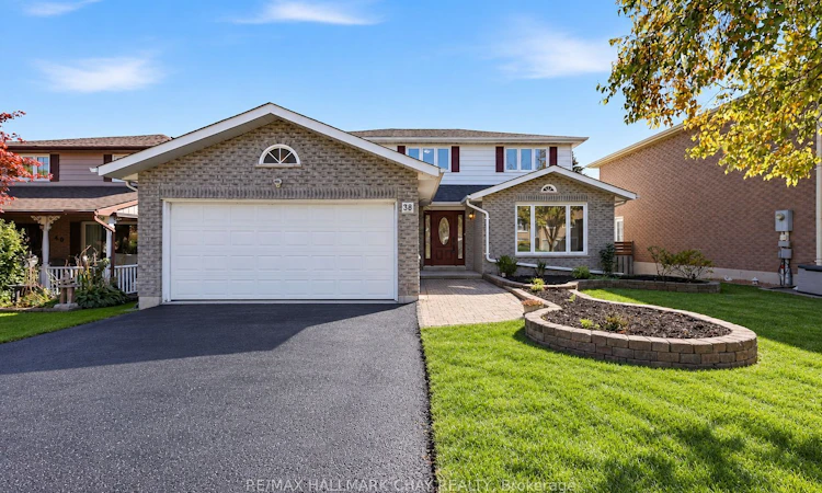 38 Imperial Crescent