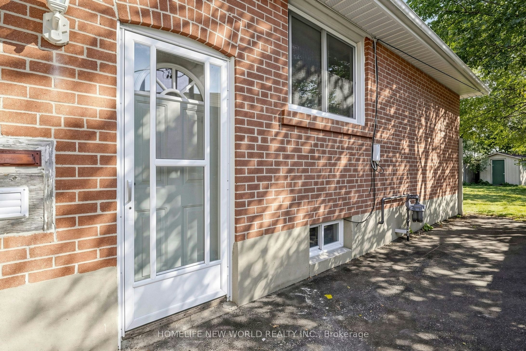 BSMT-65 Walter Avenue, Newmarket, ON, L3Y 2T4 - 18