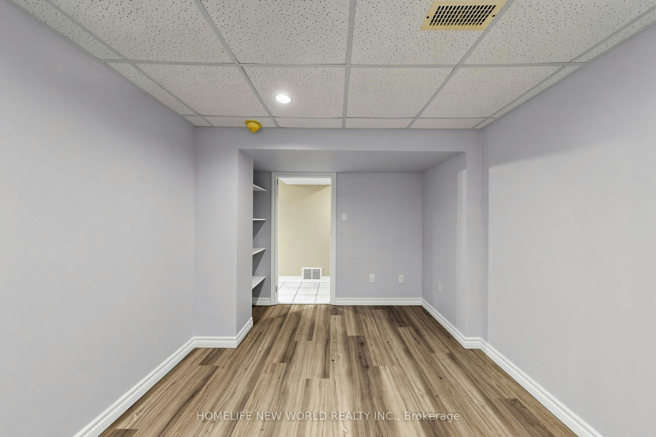 BSMT-65 Walter Avenue, Newmarket, ON, L3Y 2T4 - 13