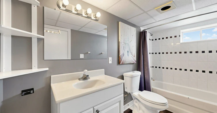 BSMT-65 Walter Avenue, Newmarket, ON, L3Y 2T4 - 16