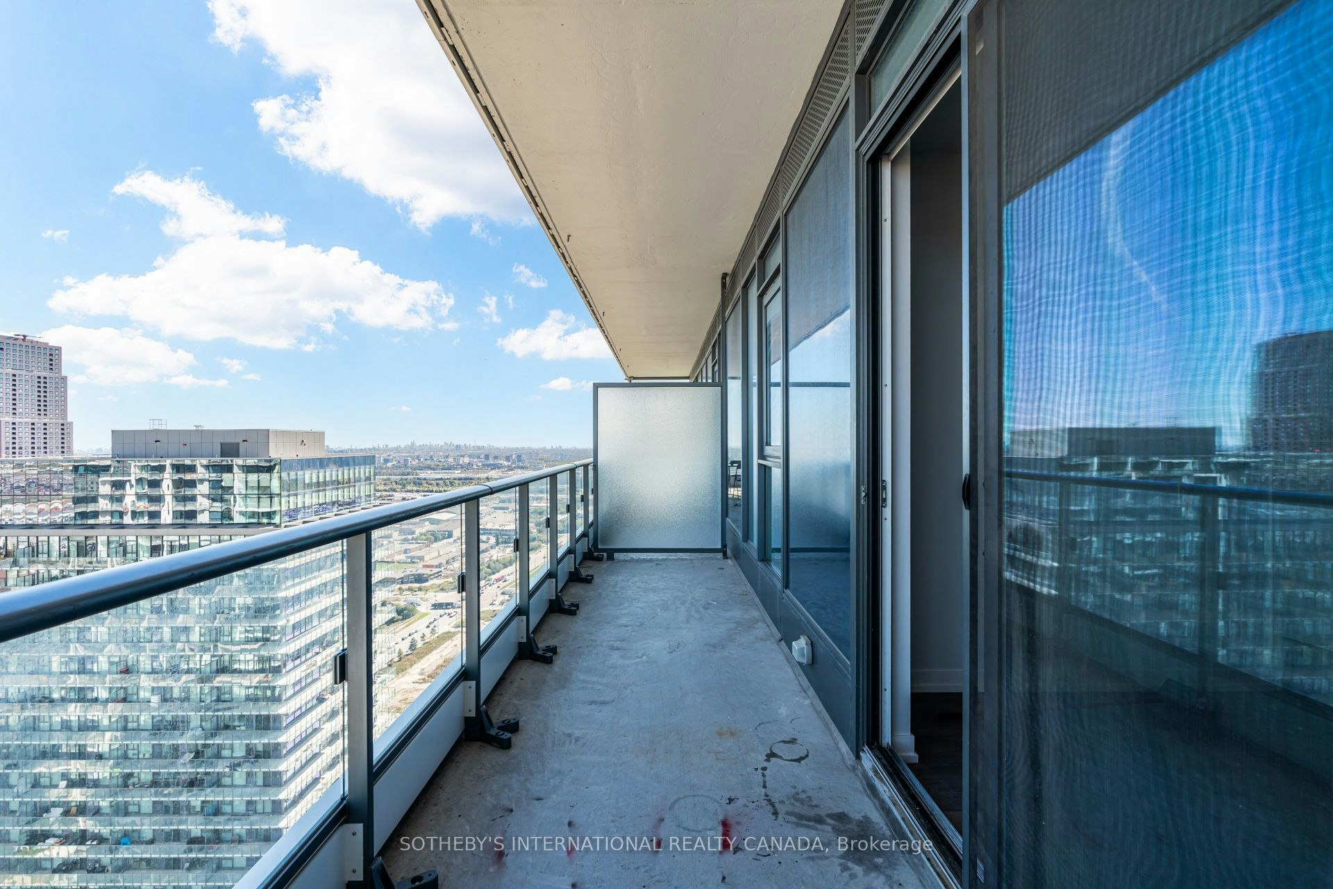 4505-950 Portage Parkway, Vaughan, ON, L4E 0J7 - 11