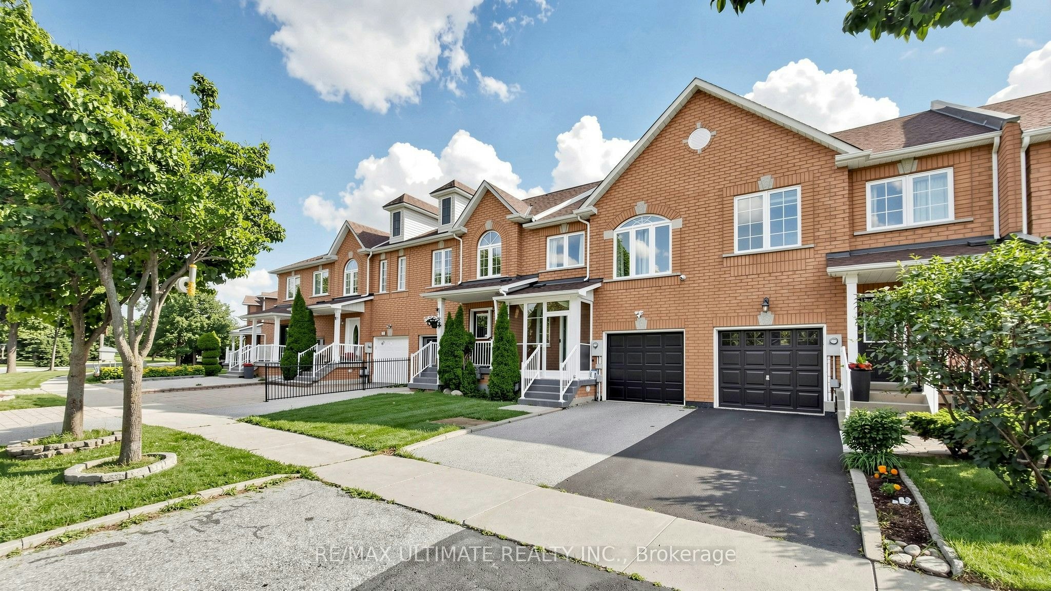 131 Foxchase Avenue, Vaughan, ON, L4L 9H6