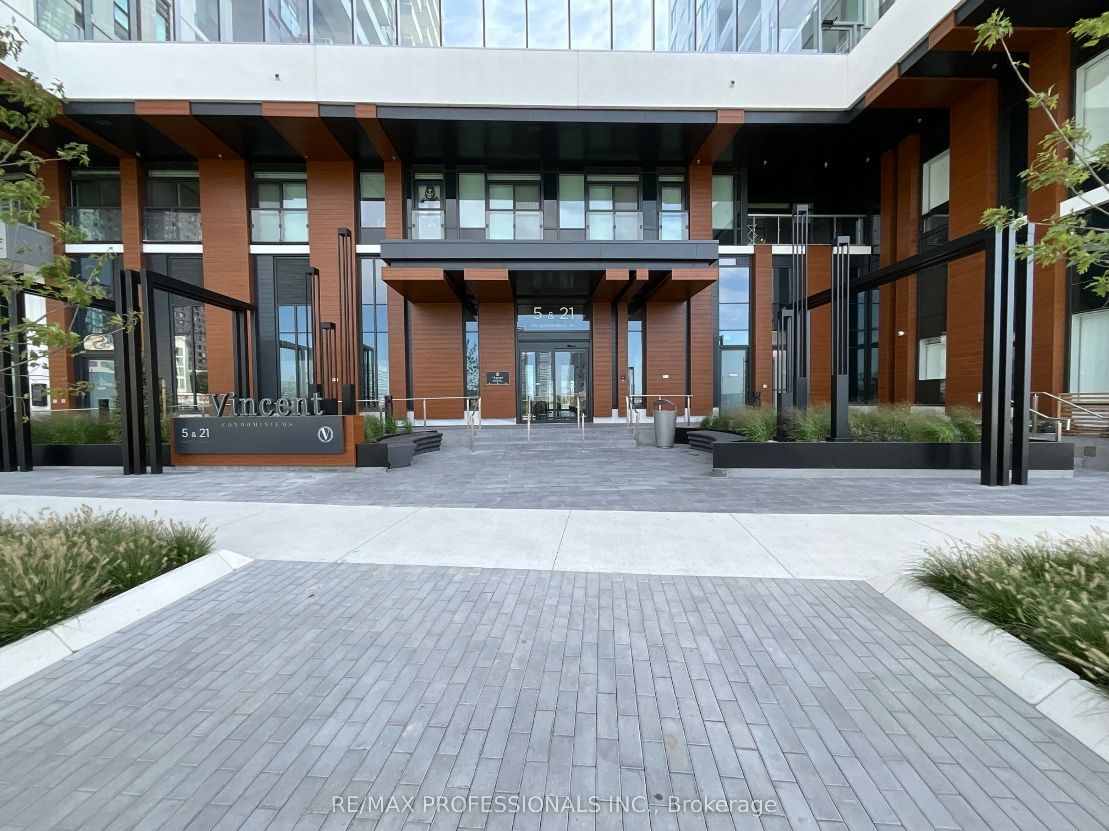 1104-5 Meadowdale Road, Vaughan, ON, L4K 1Y2 - 2