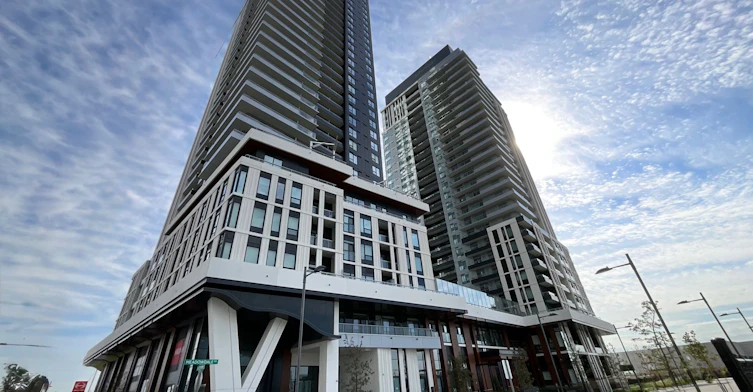 1104-5 Meadowdale Road, Vaughan, ON, L4K 1Y2