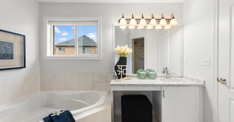 44 Hawkview Boulevard, Vaughan, ON, L4H 2E2 - 30