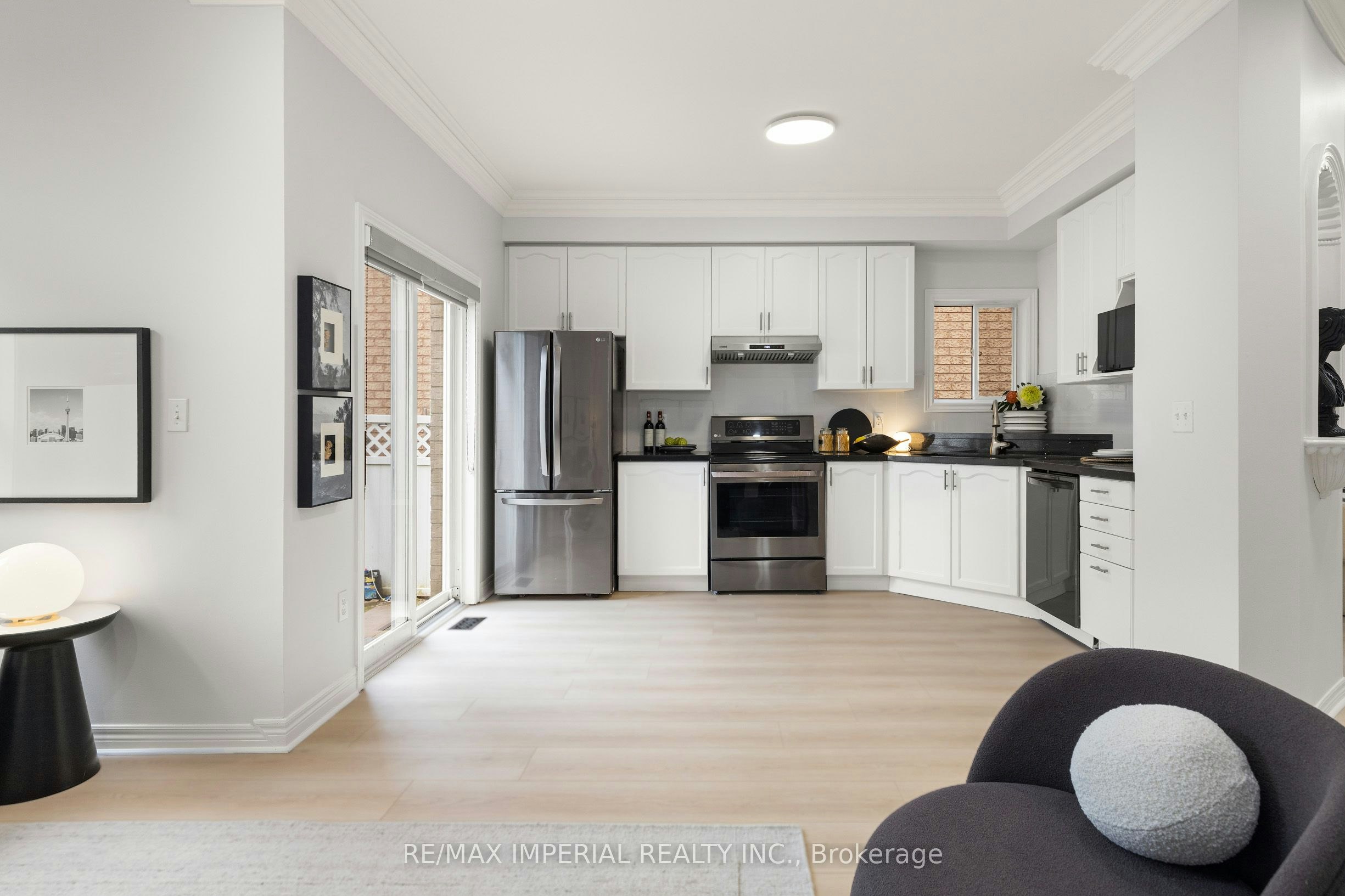 44 Hawkview Boulevard, Vaughan, ON, L4H 2E2 - 20