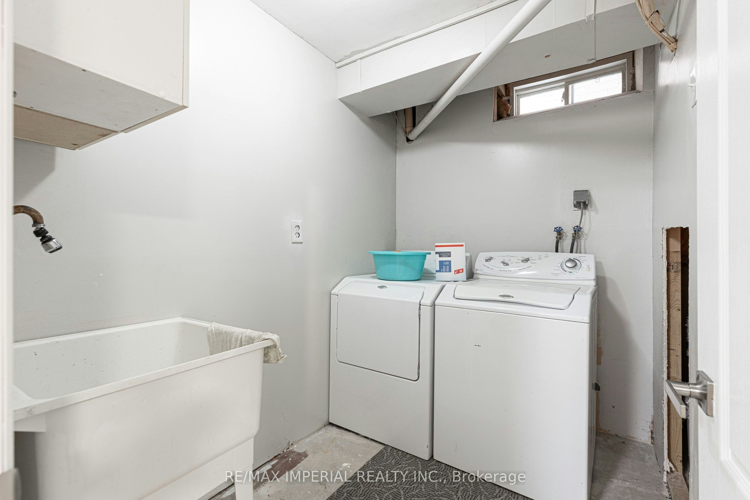 44 Hawkview Boulevard, Vaughan, ON, L4H 2E2 - 46