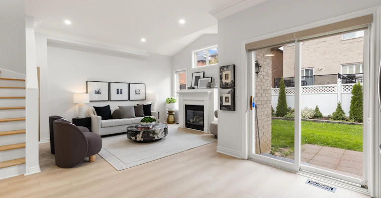 44 Hawkview Boulevard, Vaughan, ON, L4H 2E2 - 23