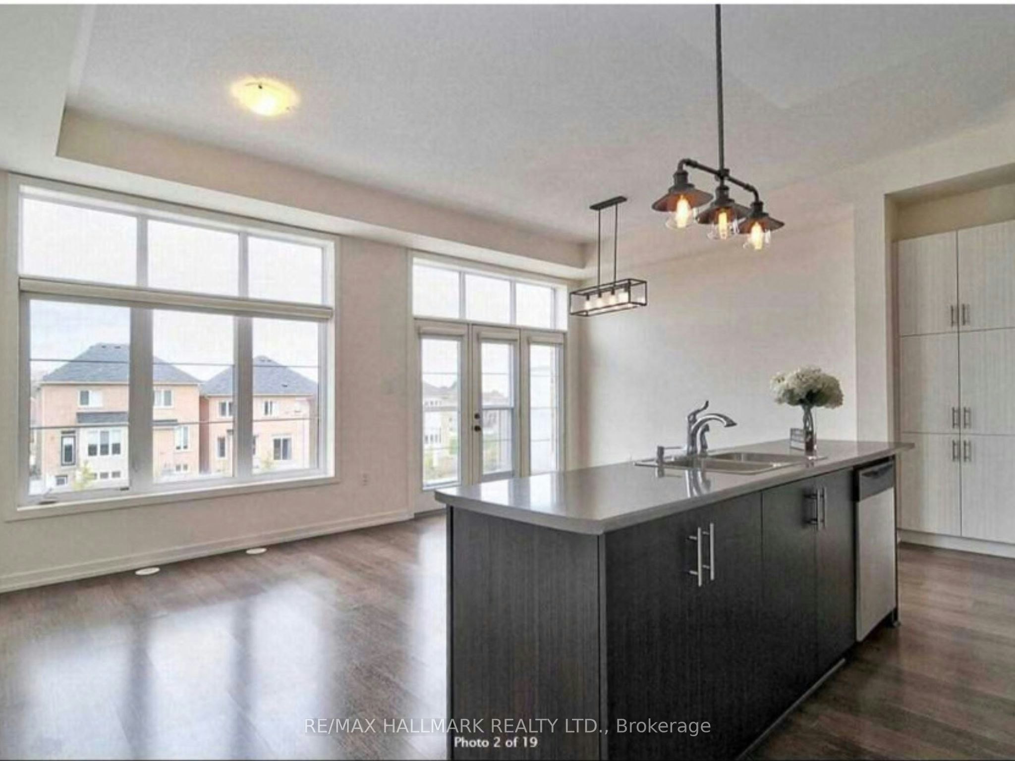 17 Cornerbank Crescent, Whitchurch-Stouffville, ON, L4A 1X1 - 5