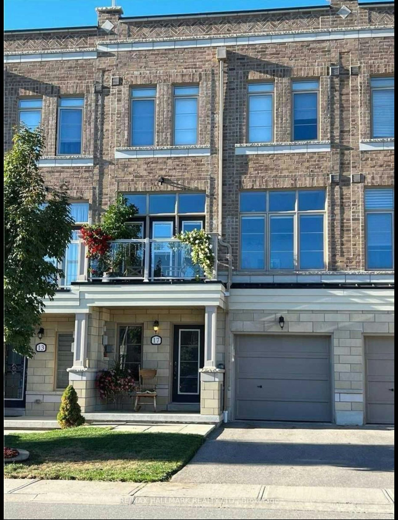 17 Cornerbank Crescent, Whitchurch-Stouffville, ON, L4A 1X1