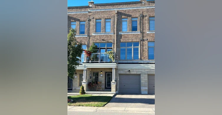 17 Cornerbank Crescent, Whitchurch-Stouffville, ON, L4A 1X1