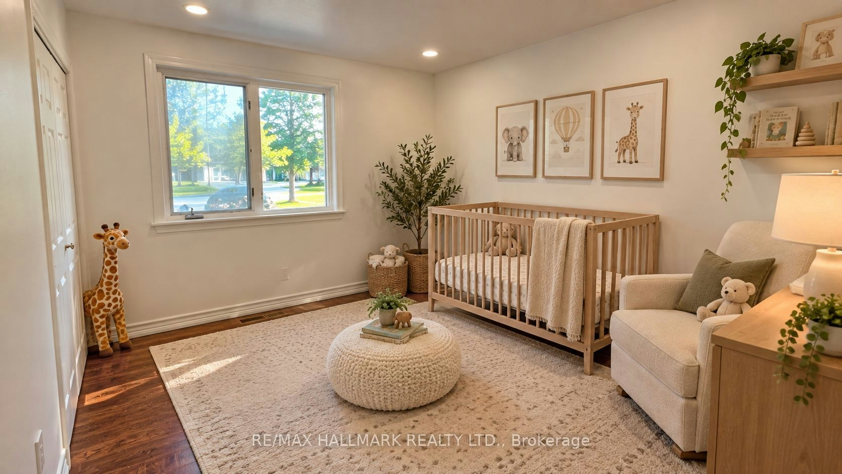 46 Collins Crescent, Aurora, ON, L4G 2W2 - 7