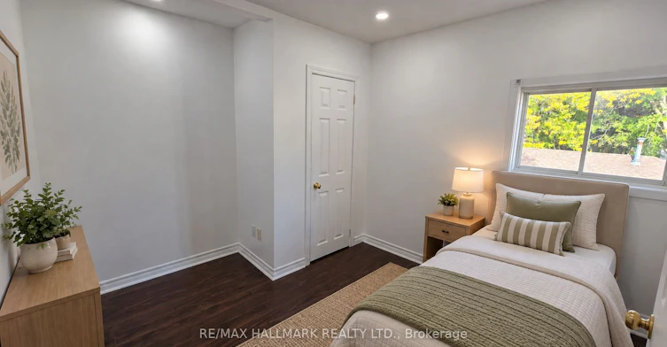 46 Collins Crescent, Aurora, ON, L4G 2W2 - 11