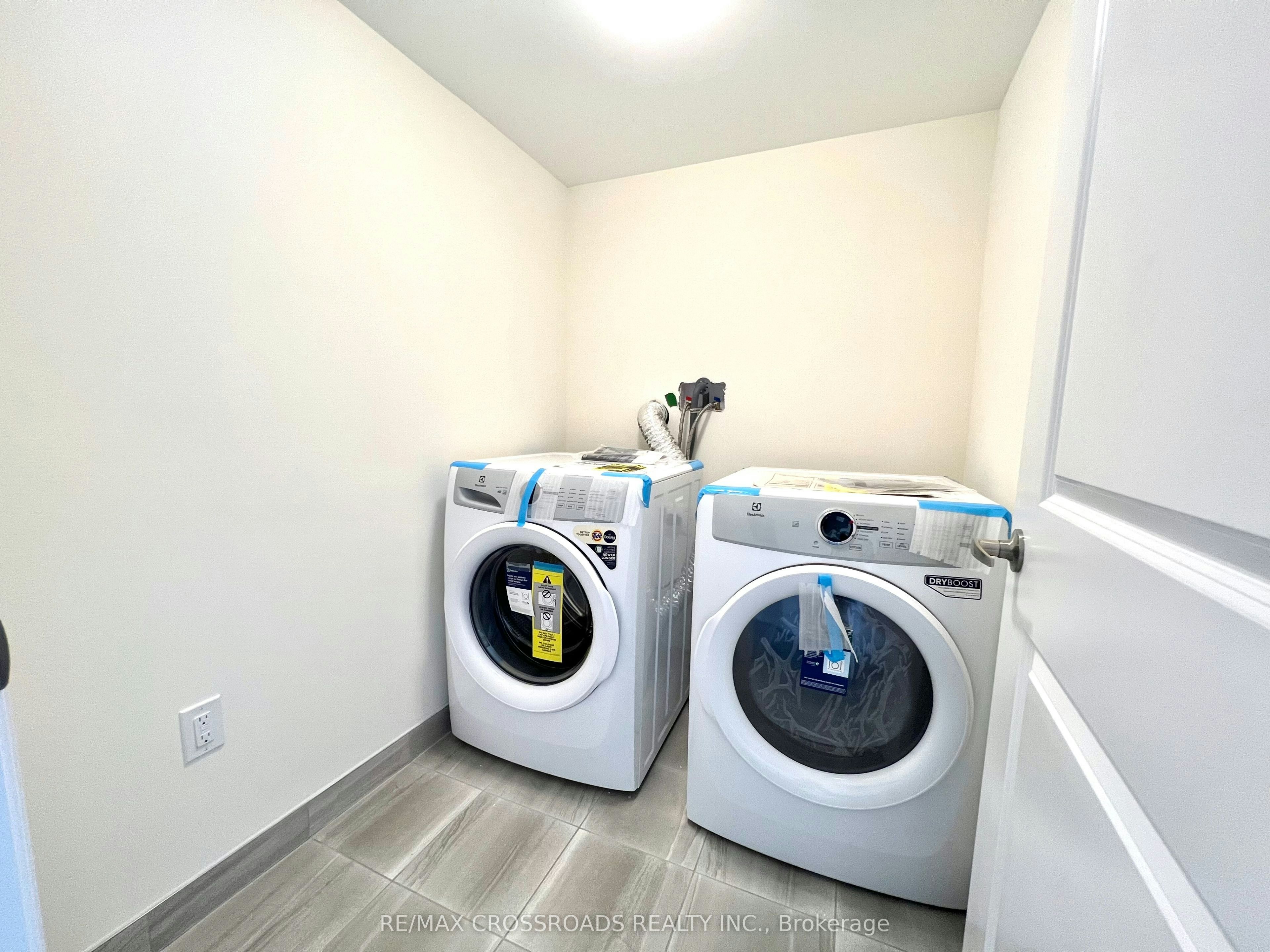 11421 Leslie Street, Richmond Hill, ON, L4S 0N7 - 14