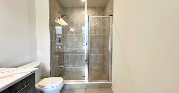 11421 Leslie Street, Richmond Hill, ON, L4S 0N7 - 9