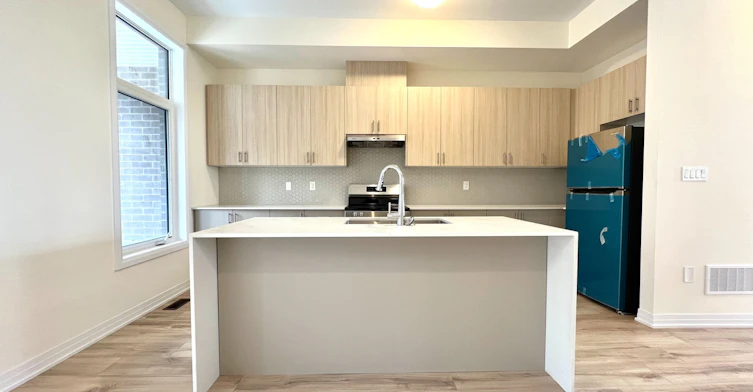 11421 Leslie Street, Richmond Hill, ON, L4S 0N7 - 3