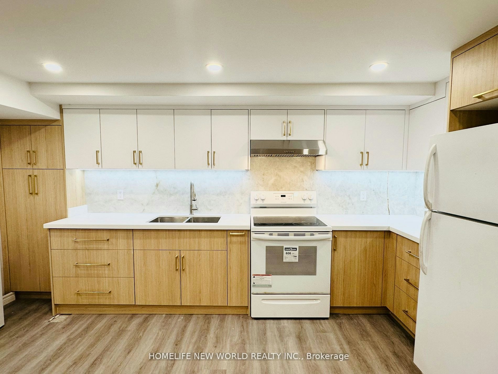 16 Marion Crescent, Markham, ON, L3P 6E7 - 3