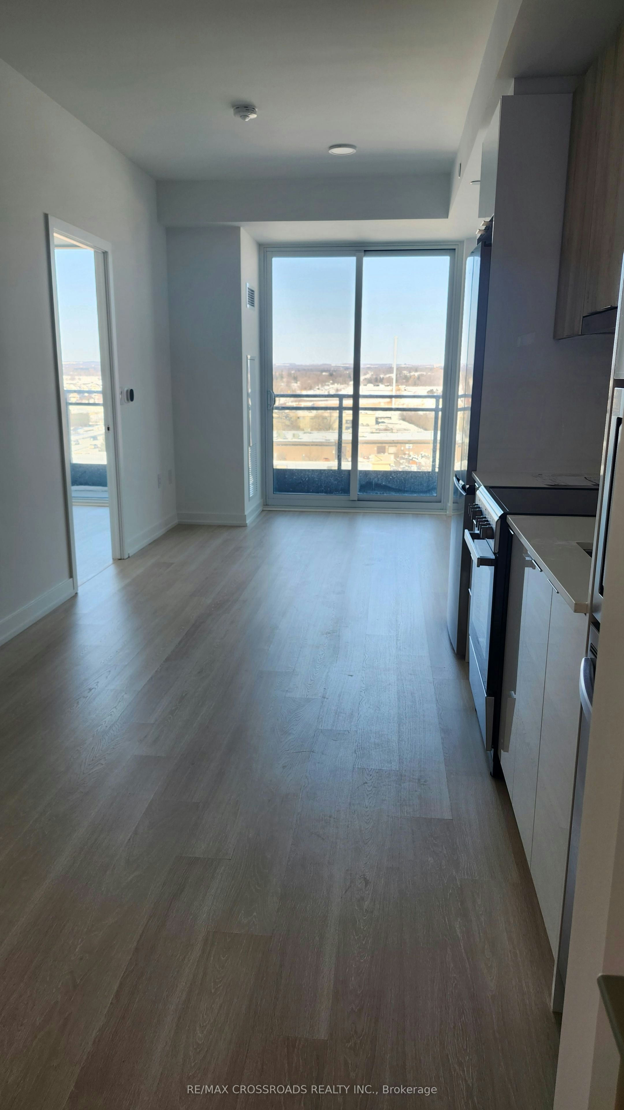 1001-9751 Markham Road, Markham, ON, L6E 0W3 4