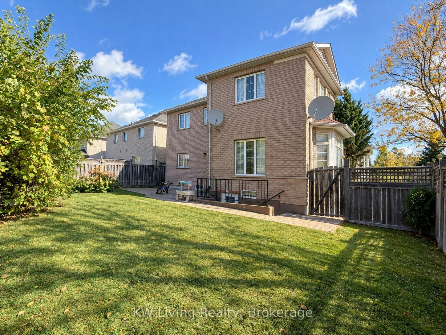 26 Gardenia Crescent, Markham, ON, L6C 2K7 - 6