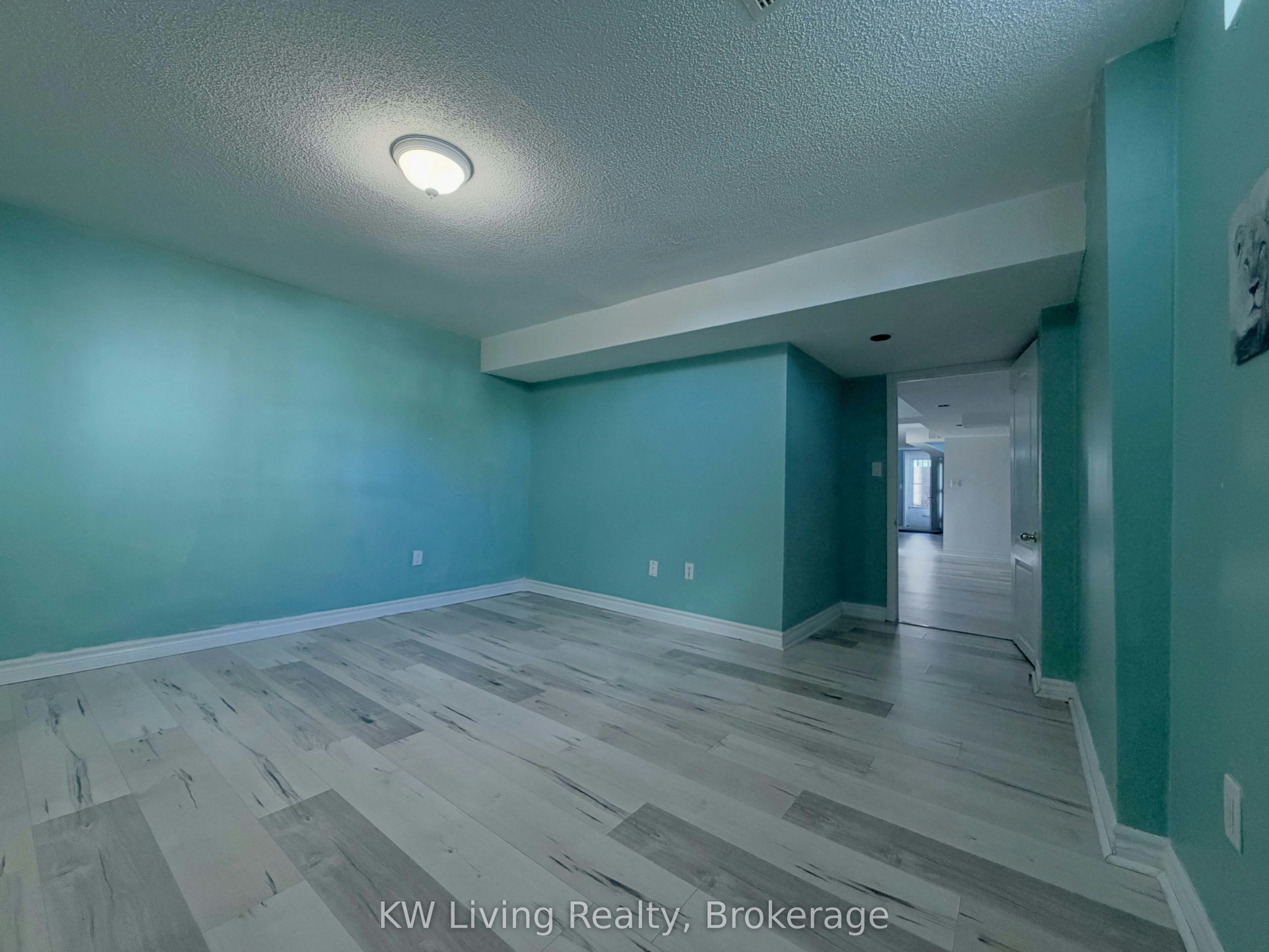 26 Gardenia Crescent, Markham, ON, L6C 2K7 - 16