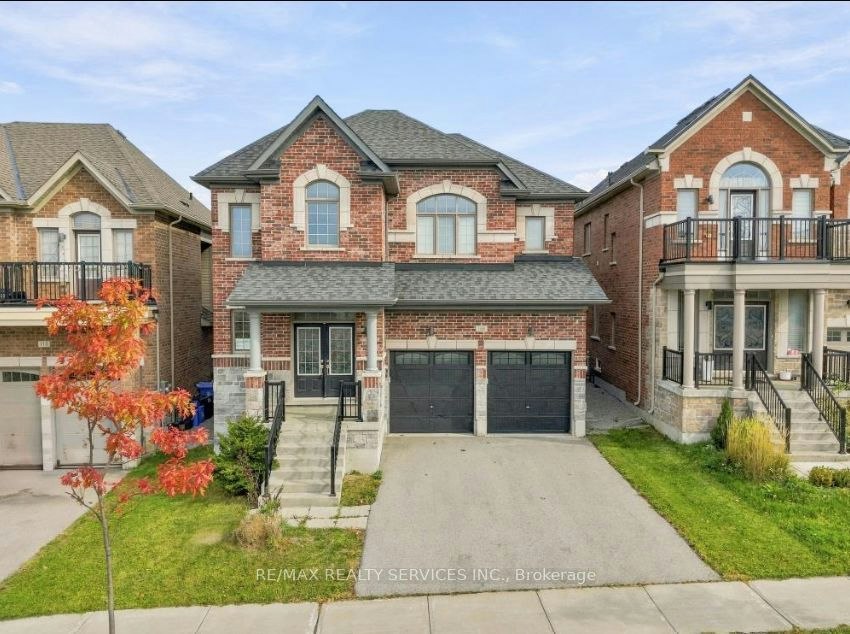 108 Frank Kelly Drive, East Gwillimbury, ON, L9N 0V3