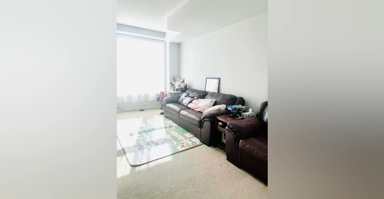 8 Robert Eaton Avenue, Markham, ON, L3S 0G3 - 5