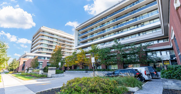 334-4800 Highway 7 Road, Vaughan, ON, L4L 1H8 - 2