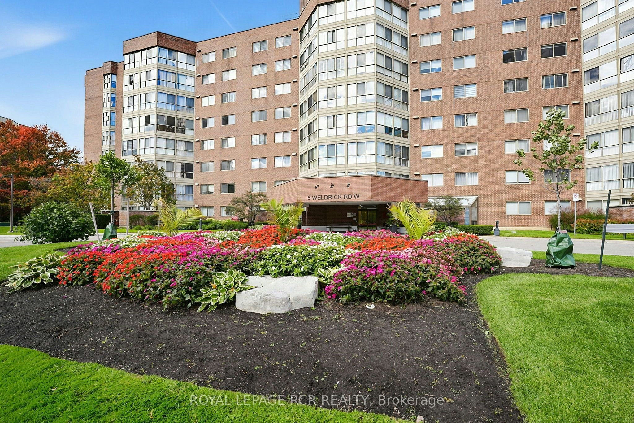 507-5 Weldrick Road W, Richmond Hill, ON, L4C 8S9
