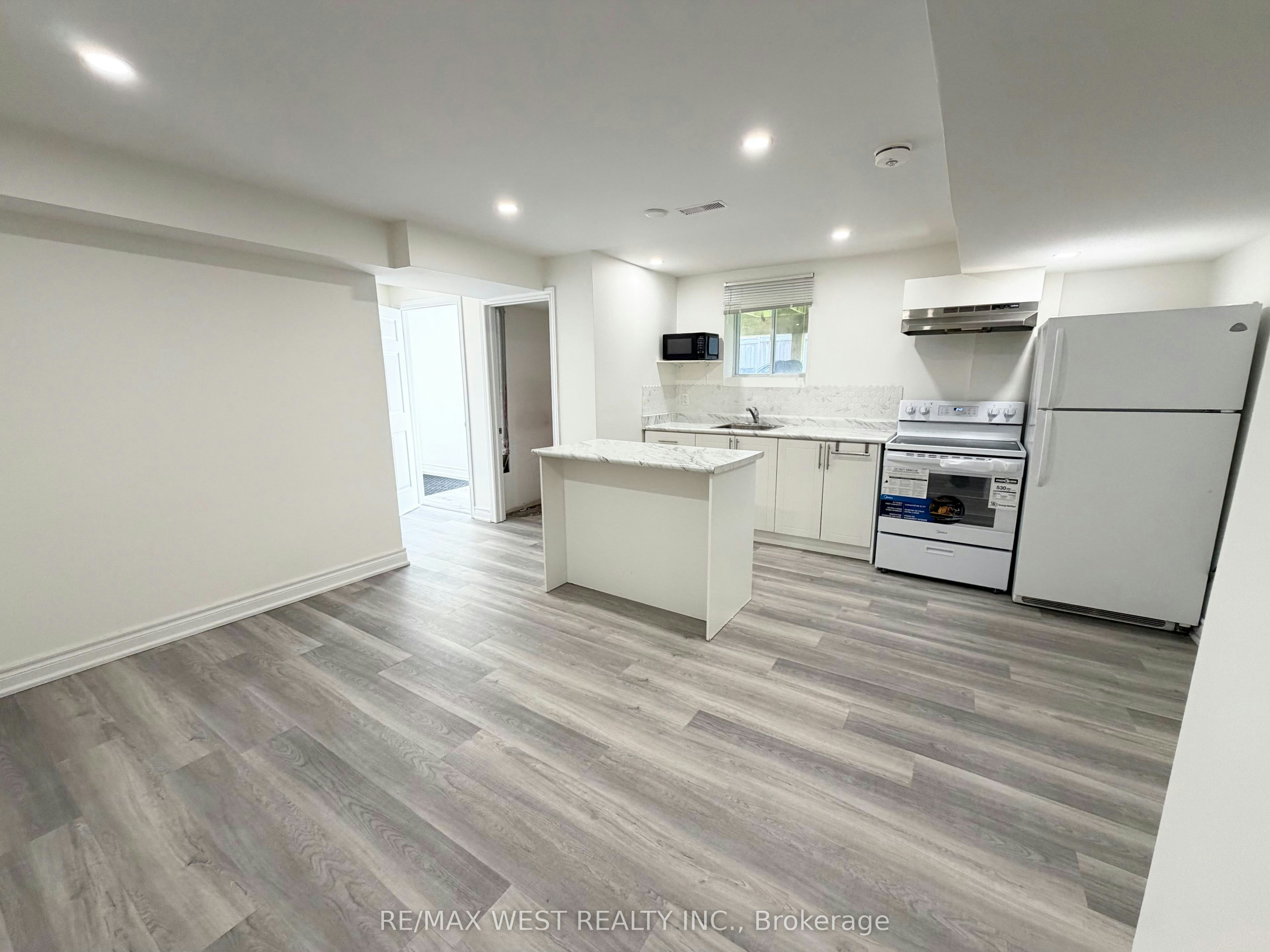 Lower-858 Cassie Road, Newmarket, ON, L3X 1S3 - 10