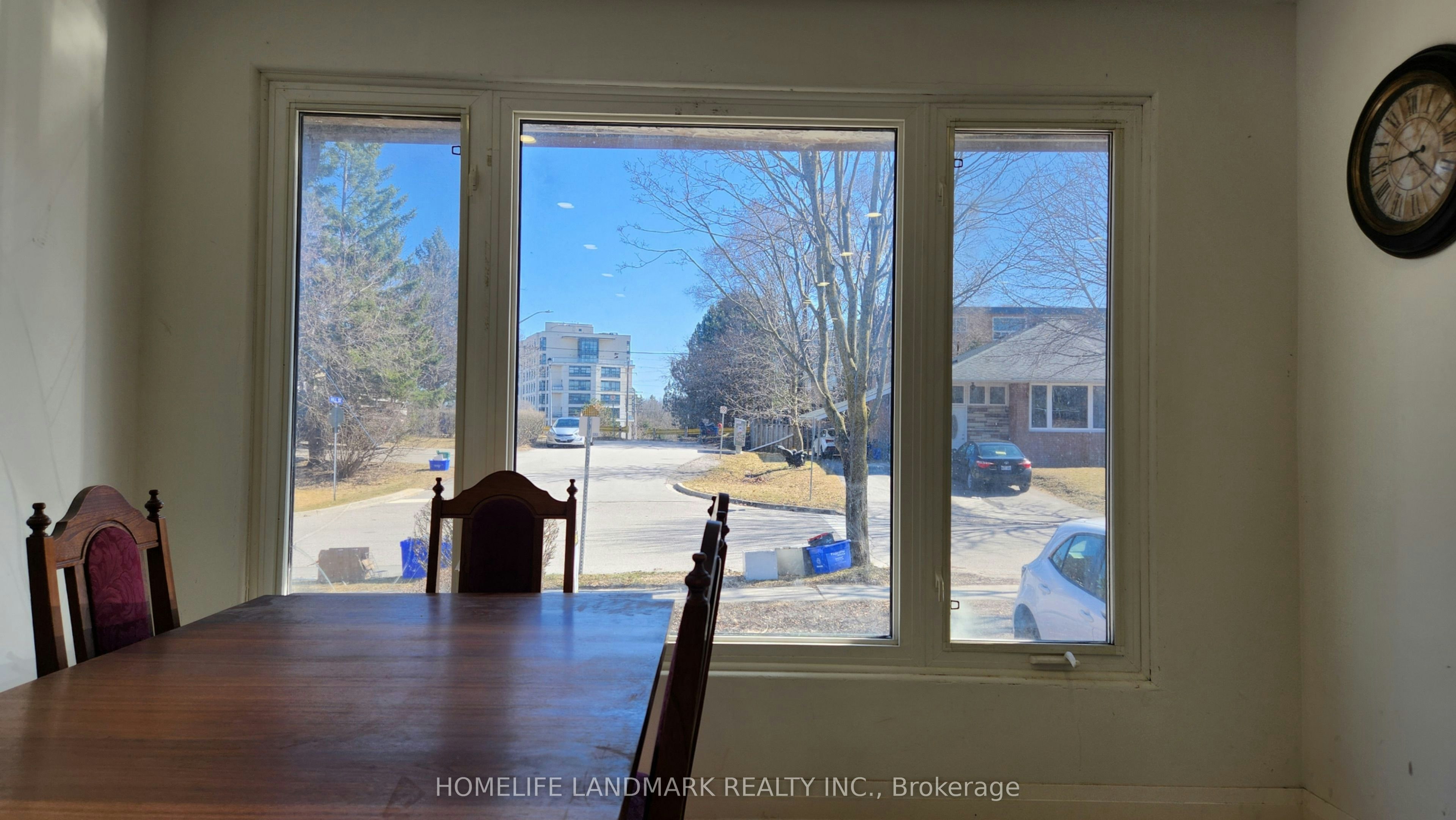 235 Penn Avenue, Newmarket, ON, L3Y 2S4 - 3