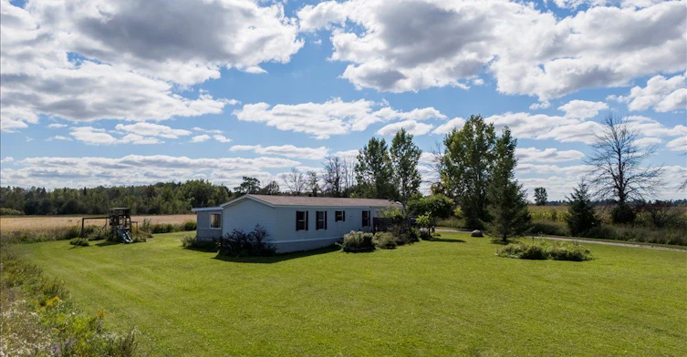 2755 4th Line, Innisfil, ON, L0L 1K0 - 3