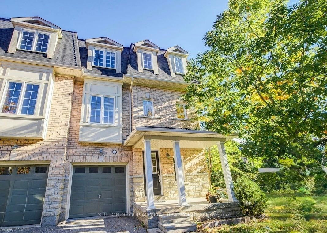 2-15 Old Colony Road, Richmond Hill, ON, L4E 4L5