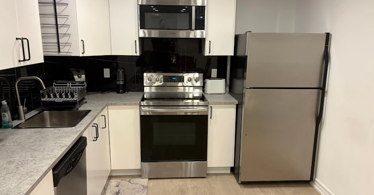 Basement-35 Ashfield Drive, Richmond Hill, ON, L4E 2L7 - 8