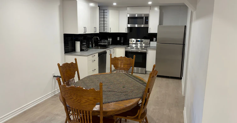 Basement-35 Ashfield Drive, Richmond Hill, ON, L4E 2L7 - 6