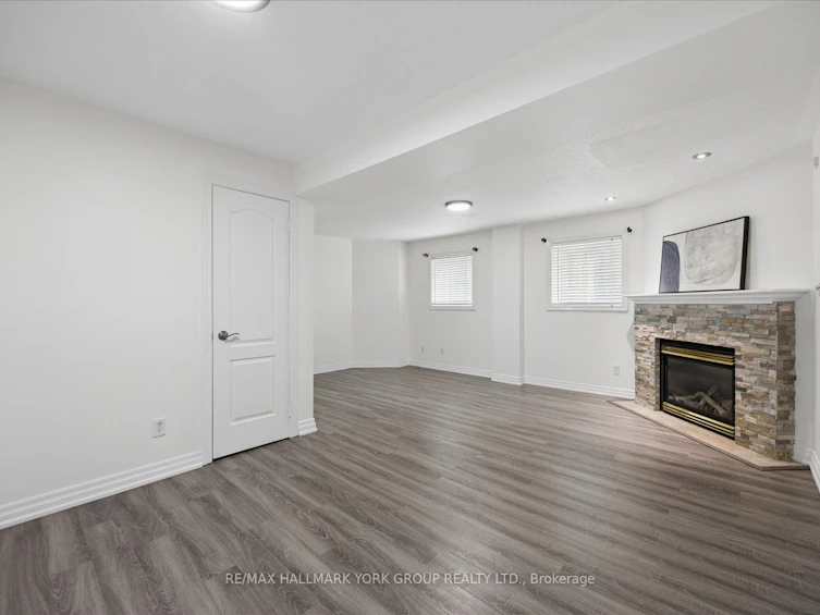 74 Wrendale Crescent, Georgina, ON, L4P 4C7 - 34