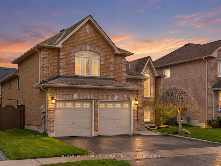 74 Wrendale Crescent, Georgina, ON, L4P 4C7 - 2