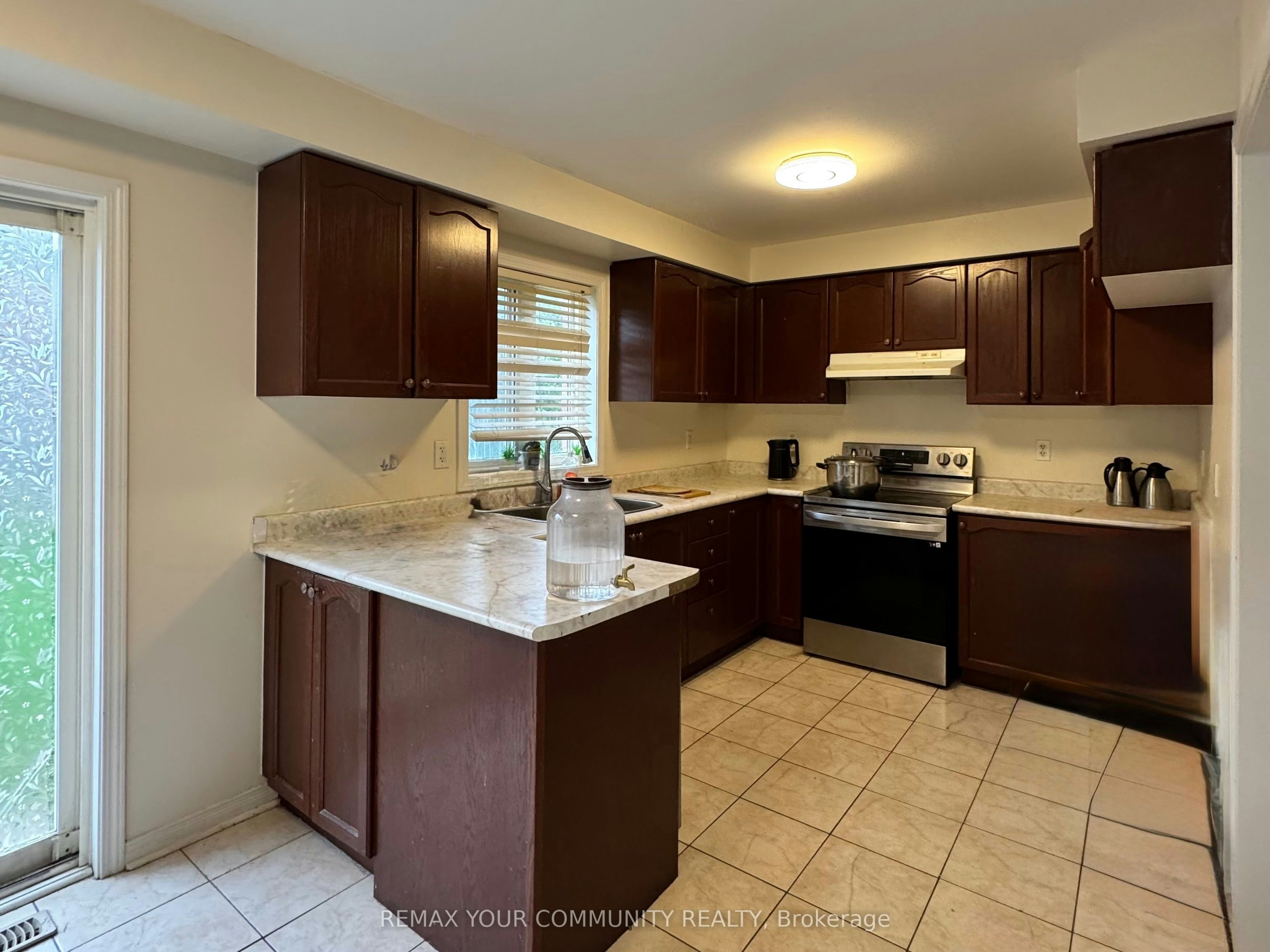 163 Flagstone Way, Newmarket, ON, L3X 2Z7 - 9