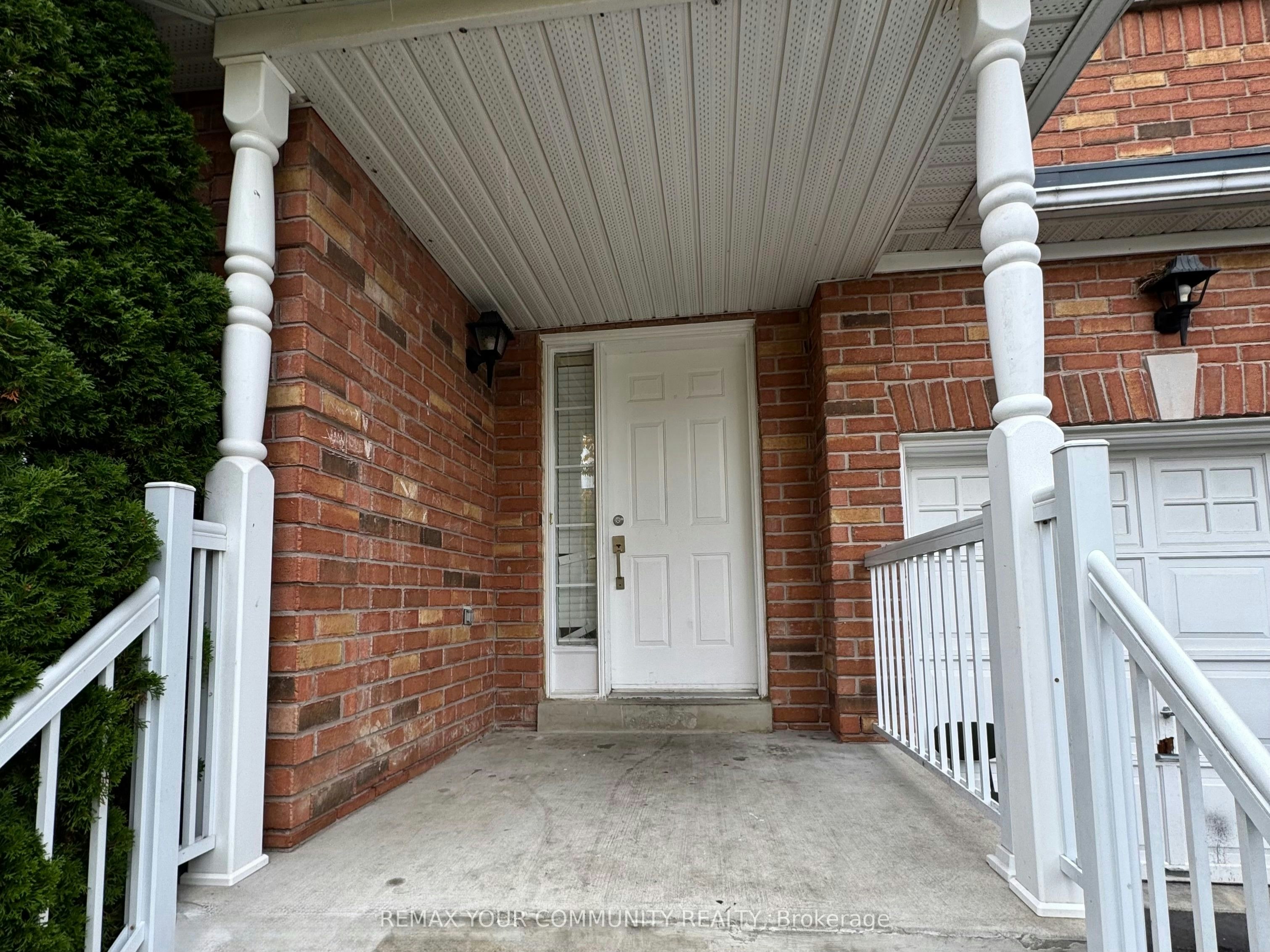 163 Flagstone Way, Newmarket, ON, L3X 2Z7 - 2