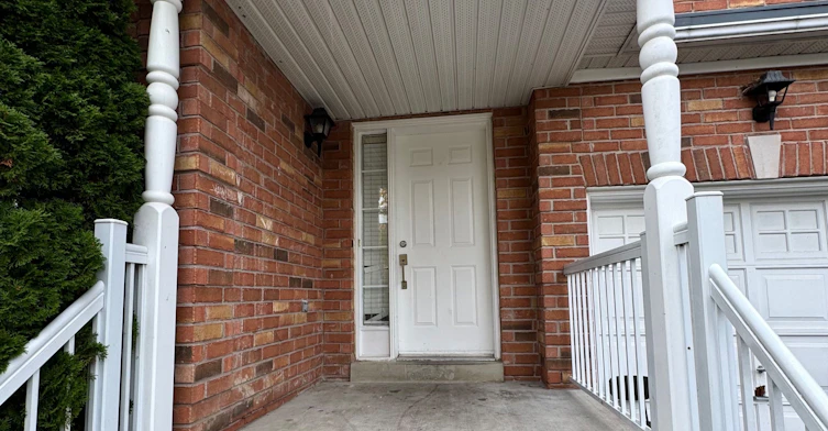 163 Flagstone Way, Newmarket, ON, L3X 2Z7 - 2