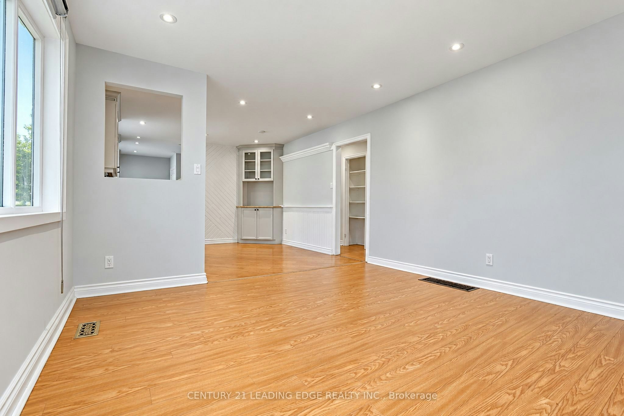 Main Flr-1006 Elgin Street, Newmarket, ON, L3Y 3C1 - 20