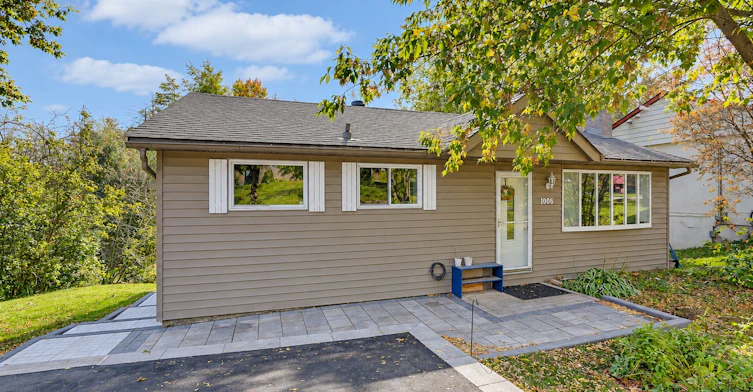 Main Flr-1006 Elgin Street, Newmarket, ON, L3Y 3C1 - 4
