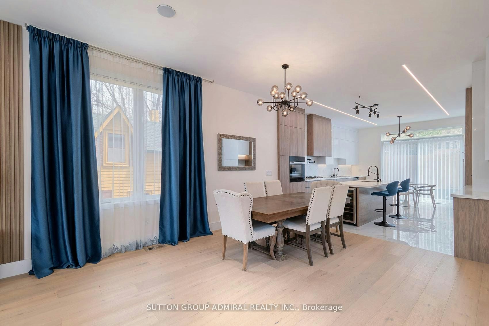 582 Gorham Street, Newmarket, ON, L3Y 1L3 - 17