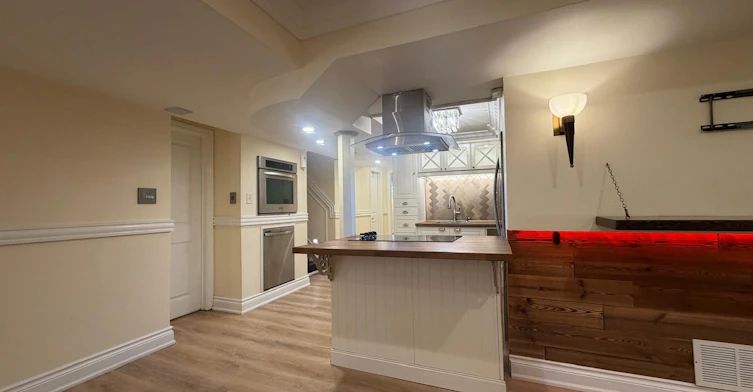 Lower Level-113B Timna Crescent, Vaughan, ON, L6A 0X2 - 9