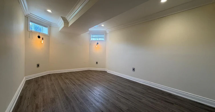Lower Level-113B Timna Crescent, Vaughan, ON, L6A 0X2 - 16