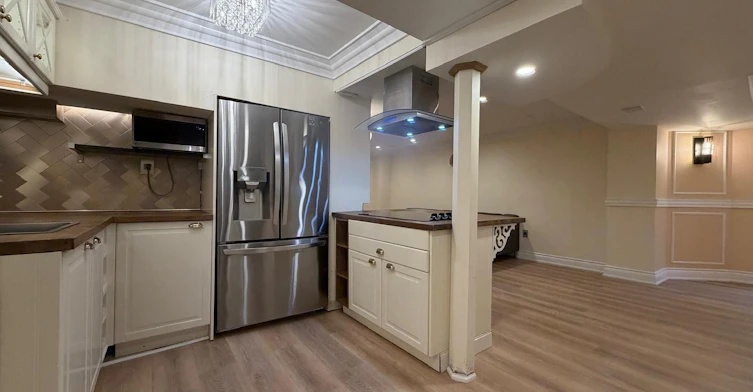 Lower Level-113B Timna Crescent, Vaughan, ON, L6A 0X2 - 11