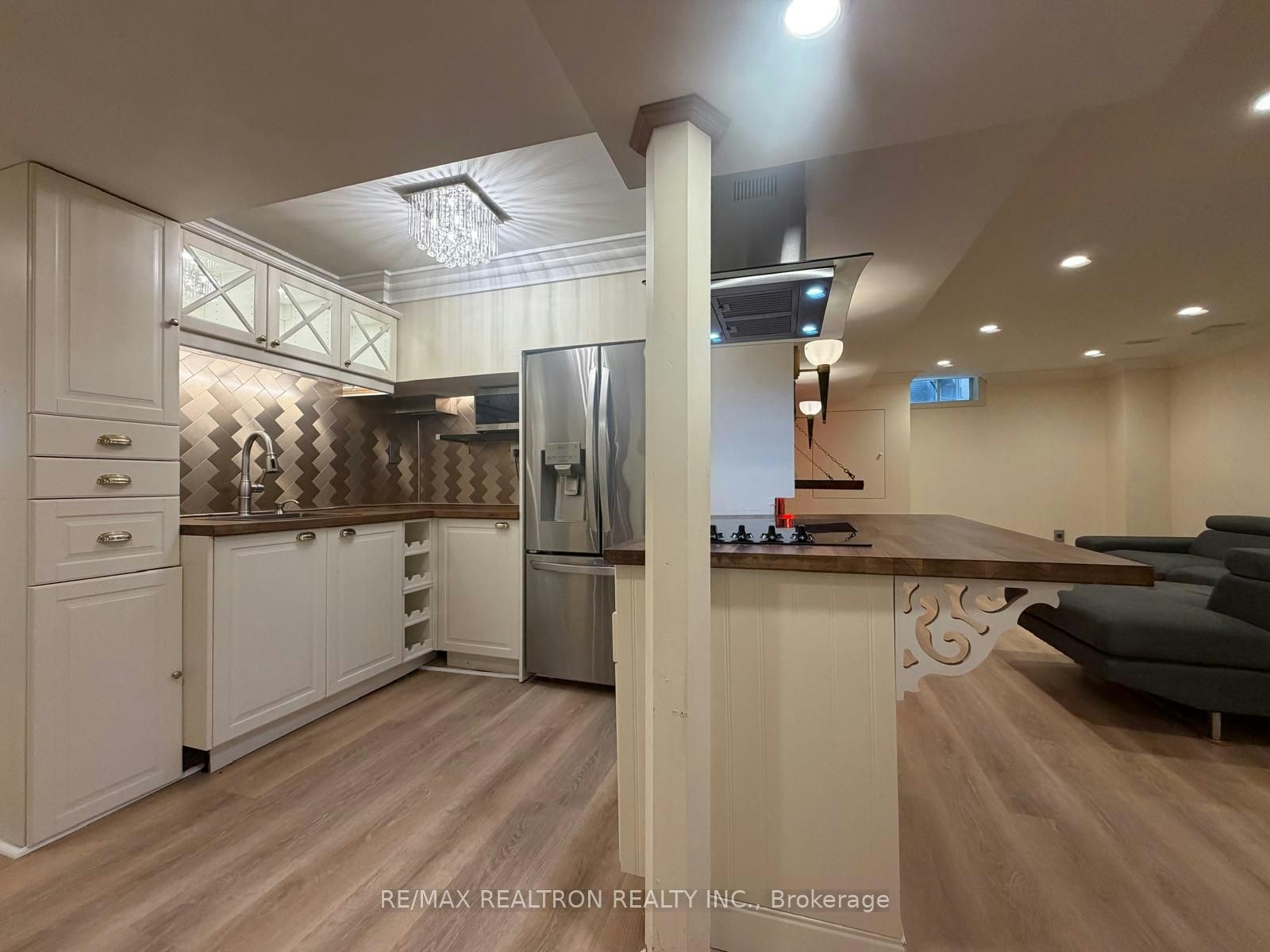 Lower Level-113B Timna Crescent, Vaughan, ON, L6A 0X2 - 10