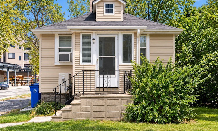 66 Prospect Street