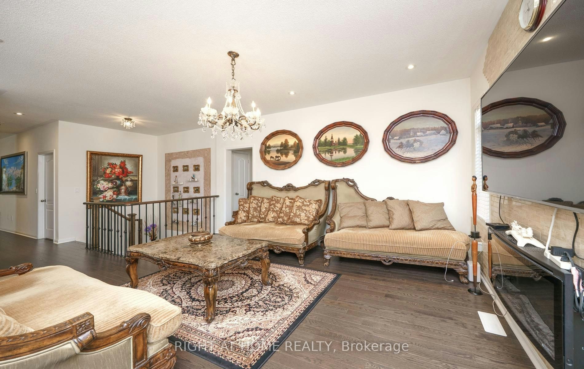 2 Cliff Thompson Court, Georgina, ON, L0E 1R0 - 5
