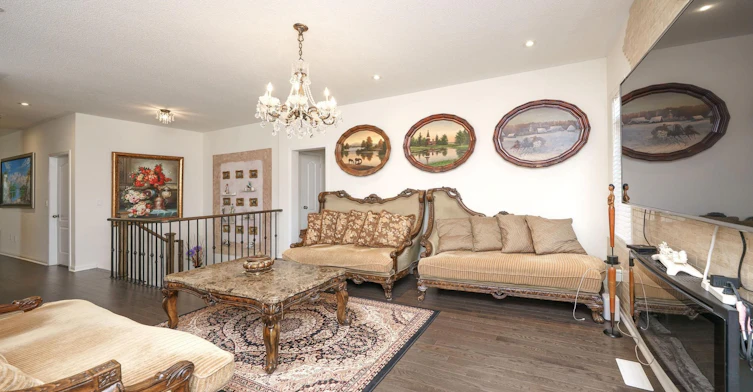 2 Cliff Thompson Court, Georgina, ON, L0E 1R0 - 5
